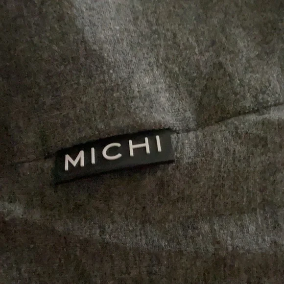 Michi - Picture 9 of 15